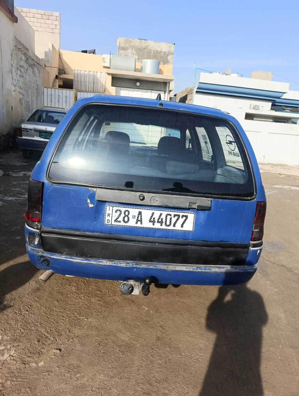 استرا
موديل 93 صبغ بس الدوير 
ستيرن بور محرك شرط 
السعر 34
رقم الموبايل 
***********
