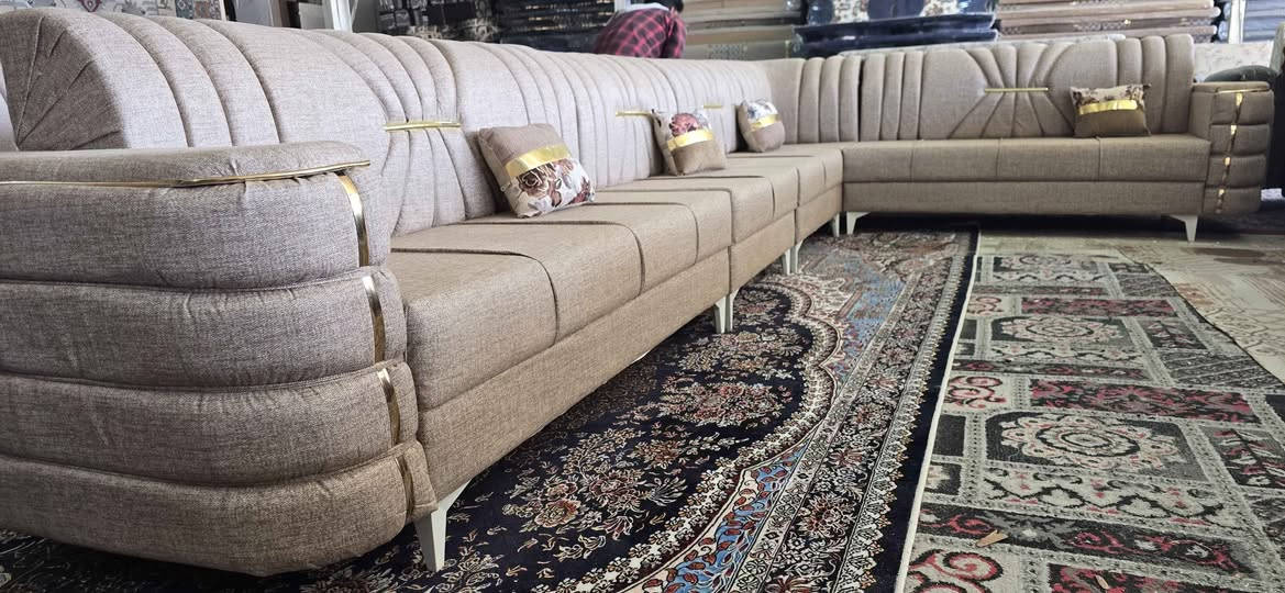 بالنقد 🌺والاقساط🌺 للموظفين❤️ والمتقاعدين❤️ حاملي ماستر الرافدين اسعار مناسبه جدا جلسات عربيه🌺 وتخم ديوان شغل درجه اولى💥 مقعد بلوك اسود ١٤ملم الثقيل🌞 موسوقي العنوان نجف حي الرحمه شارع٢٠ مجمع العائله ***********وات ساب النجف, العراق
