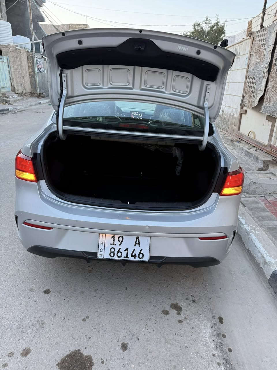 سلام عليكم كية ريو ٢٠٢٣ شهر ١٢ طالعة ب ٢٠٢٤ 
امريكي بدون حادث حادثهة صطحي وخفيف جدا ابيعلك بدون حادث دعامية ونص شير جاملغ بارد 
مكان كربلاء 
سيارة ماشية ٥٠٠ يعني زيرو 
***********
