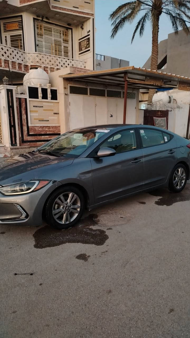 سلام عليكم النترا 2018 رقم أربيل جديد تحويل او وكالة مكينة 200 السيارة بيهة اربع أصابع بارد بخشم الجاملغ الأيمن والباقي كفالة السيار شاشة جبيرة تحكم جهتين رادار جانبي اعدة البصمة و الفتحة سعر السياره 132 وبيهة مجال الاستفسار عل الرقم ***********
***********👍
