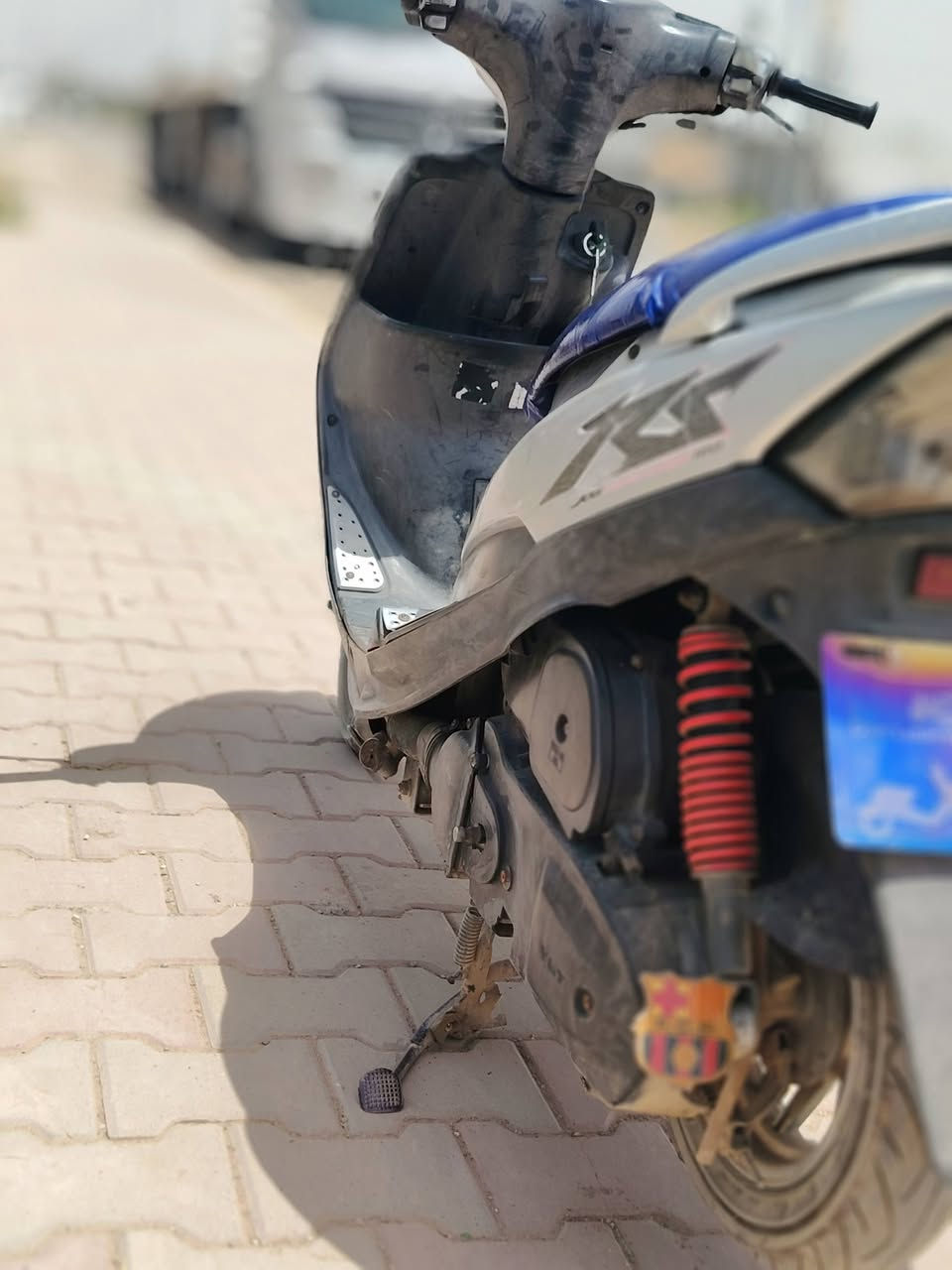 سلام عليكم دراجه بحاله وكاله برغي مامفتوح بيهه صالهه 3اشهر نازله رمبه كلهه بلاد جيب اي فيتر وتعال السعر 775وبيهه مجال حك الجيه مكان ديالئ خان بني سعد متواجد خاص وهاذا رقمي ***********

