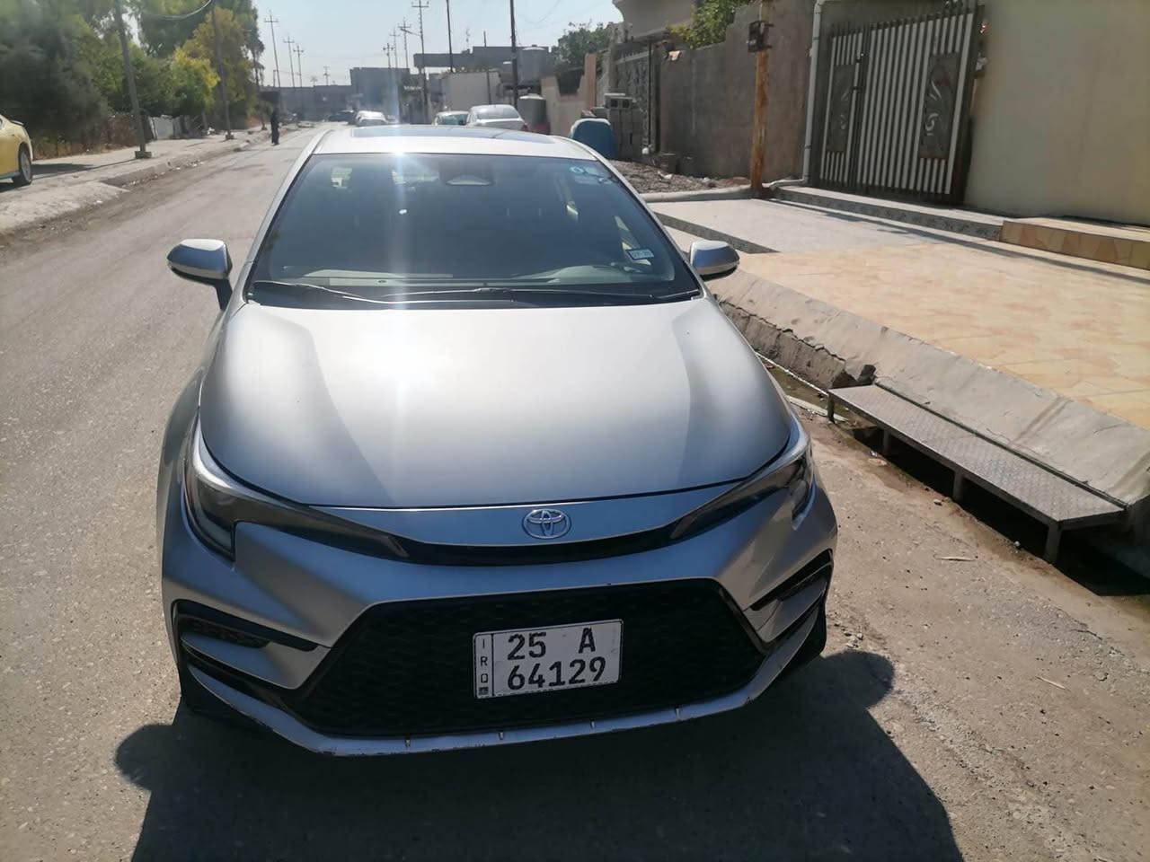 كورلا se sport ٢٠٢٤
مواصفات معروفة 
بصمة 
انارة الامامي ليد 
سقف سلايت 
رادار امامي وخلفي وجانبي 
ضرر خلفي بدون ايرباك 
وسونارهه مرفق بالصور 
السيارة داخلة بكتاب شهداء دخول جديد بشهر ٣ 
سنتين وتصير بااسمك ووكالة حاظرة 
السيارة حلوه وخير من الله 
سعرها ١٦٥$
اذا ماعجبك السعر خلي كلمة حلوه وان شاءالله تلكي احسن منها 
خابر صاحبها لان اني مكلف بالنشر مراح اكدر اخدمك 
***********ج كركوك, العراق

