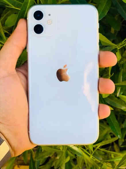 ايفون 11 عادي 
ذاكرة 128  

بطارية 🔋 100 مستبدلة 

تك سيم نموذج A

نضافة الجهاز 98‎%‎

مبدل شاشة نوعية مضبوطة 

فيس آيدي شغال ✅

 

سعرو 230 ألف .خاص أو اتصال ***********
