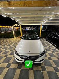 العصر الحديث رائع انت تثق بصيني هايبرد وتعوف الاصل الملوك مارسدس بينز ...