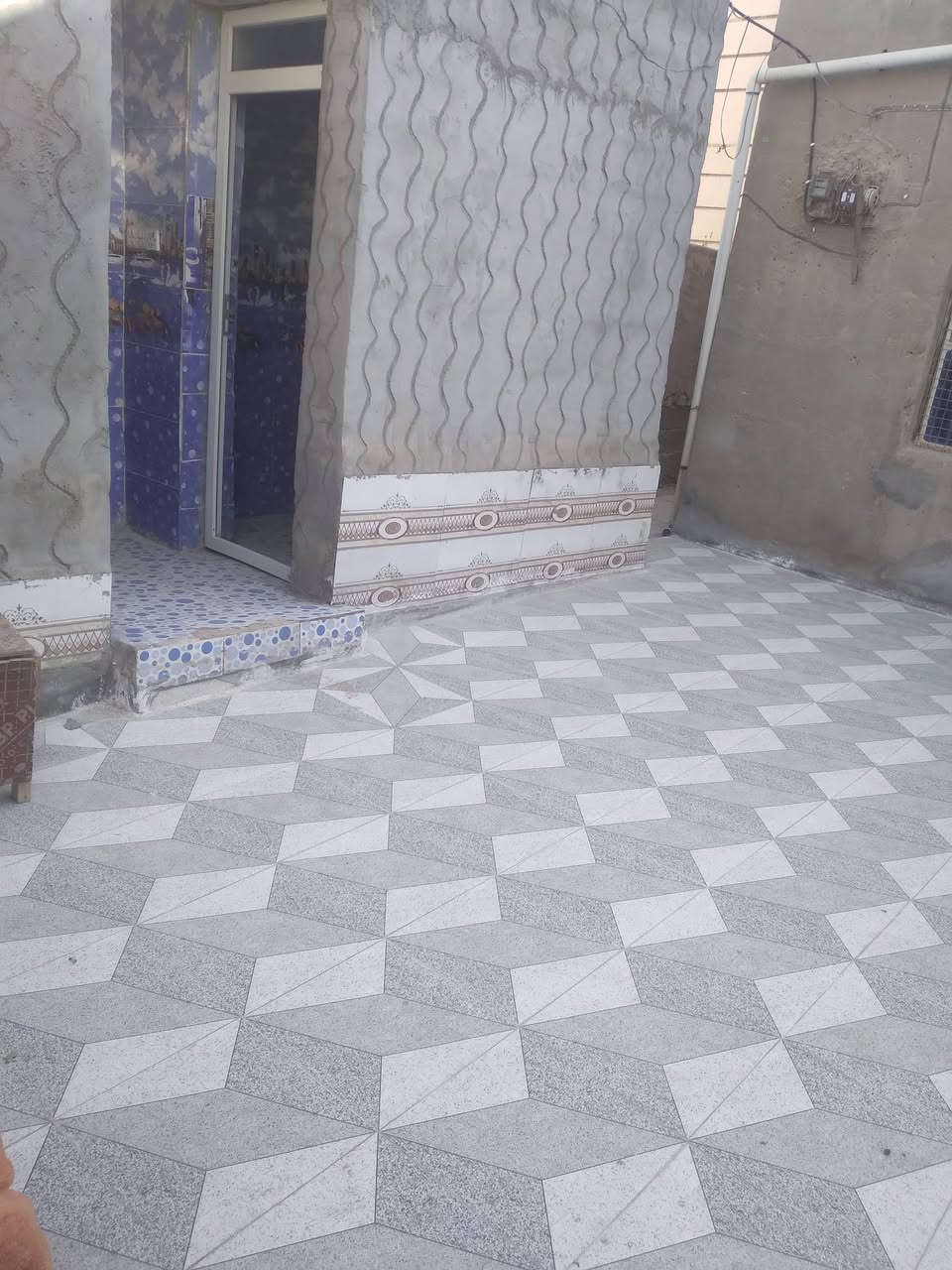 الدار البيع
المساحه 206 متر

يحتوي علئ 3 غرف نوم وصاله ومطبخ واستقبال

العنوان الصدر الثالث  شارع 60

شارع مقابيل حسينه ام البنين نهايته  ثاني فرع

خدمات كامله تبليط 

الاتصال علي الرقم

***********
