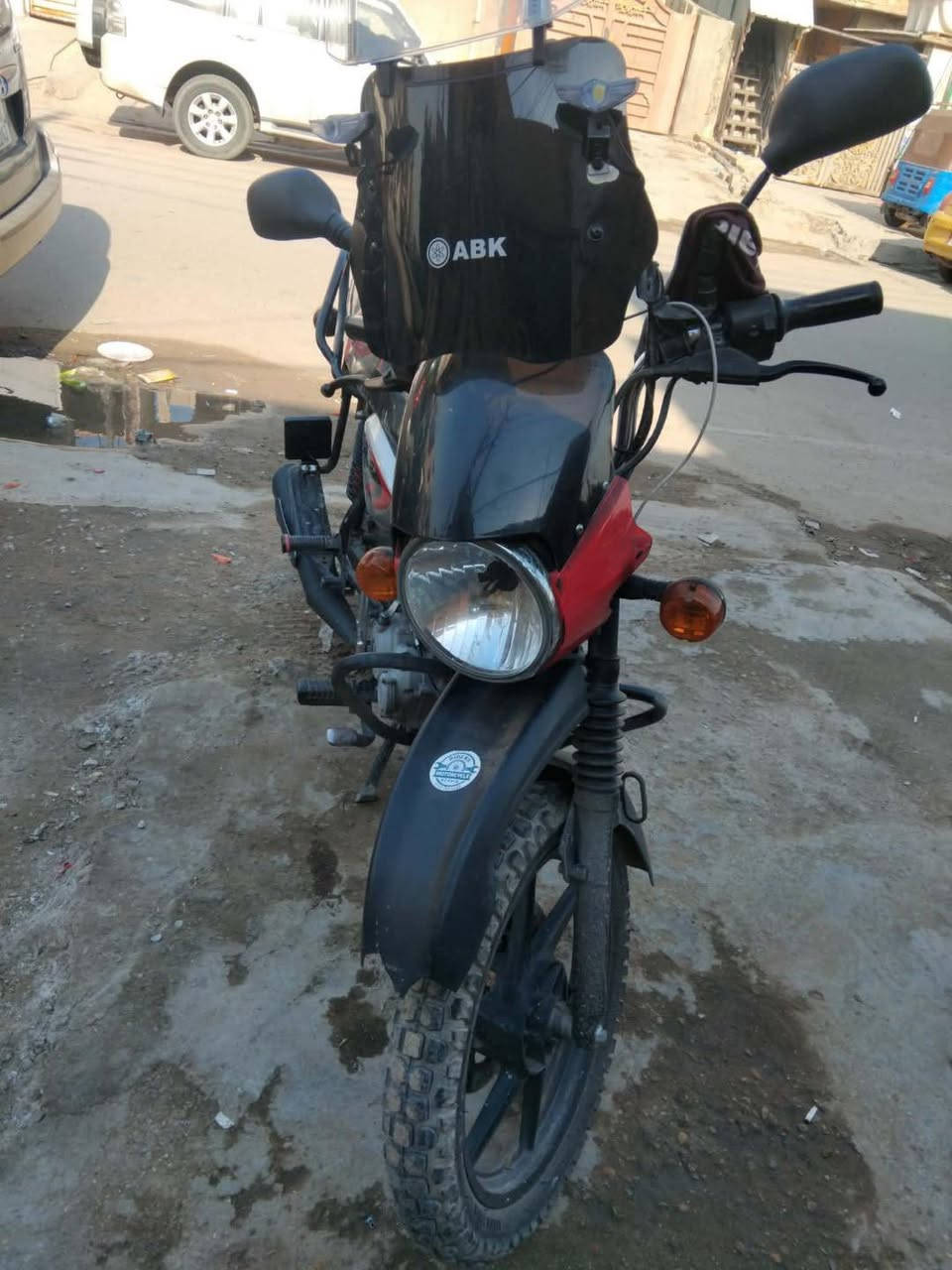 السلام عليكم 
بوكسر 
2022 
جديده بمعنى الكلمه 
الدراجه بيه منضومه زنون 
مرتبه
للبيع مستعجل على بيعته
المكان جادريه
رقم وسنويه تحويل ثاني يوم 
عارضه بمليونين و١٥٠ وبيه مجال حك الجيه مستعجل على بيعته 
***********
