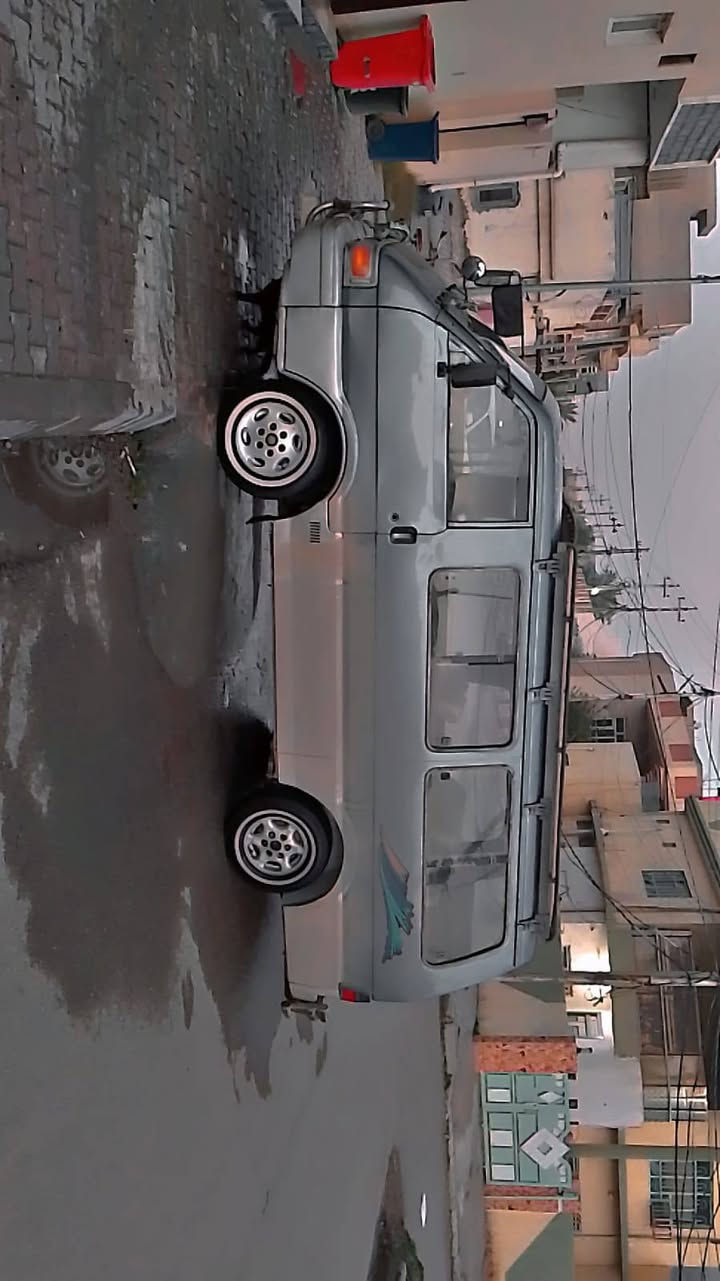 كيا بسته موديل 94 مكفوله من كلشي سنويه ل28 اللاتصال والستفسار  ***********
