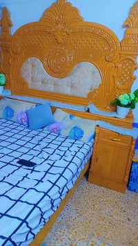 غرفة خشب • نضيفه • نجف شارع حنون