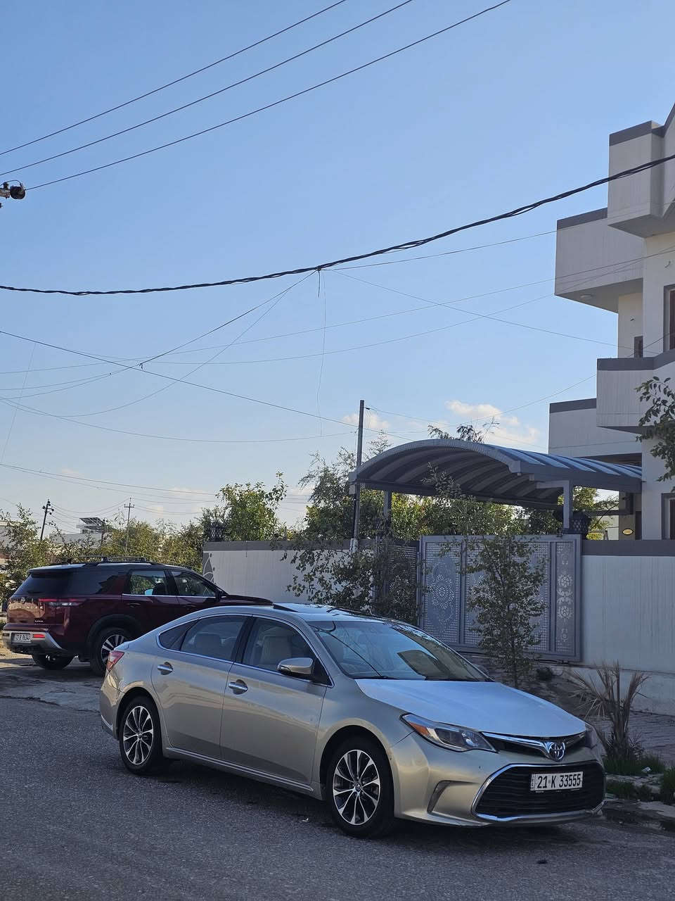 افلون موديل 16موصفات XLEفول لون ذهبي مميز
داخل اصفر ملكي صاج 
ضرر جاملغ بنيد كما واضح بالصور 
محرك كير شرط بدون فتح بدون عيب
بصمه دخول ذكي
تحكم ستيرن شفتات
فتحة سقف 
رادار نقطه عمياء 
شحن مبايل لاسلكي
ايكو اسبورت نورمال
تبريد لمس 3 قطع
مرايا قلاب 
كشن جلد هيتر 
رقم سليمانيه جديد
هزه جديد جاهزه 
سعر جدا مناسب 167
شراي اتصل ***********/***********
مكان كركوك غير متواجد علفيس
مراوس سيارات شمال حسب القناعة
