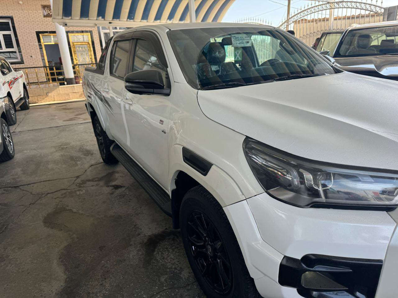 تيوتا هايلوكس جي ار 6 سلندر موديل 2022 رقم اربيل الجديد ماشيه 130 الف سياره حيل حلوه بيه باب مفتوح وبارد شبر والباقي كفاله عامه سياره جديده السعر 365$ وبيه مجال ترهم مراوس مكان السياره بابل مشروع المسيب للاستفسار *********** المحاويل, بابل
