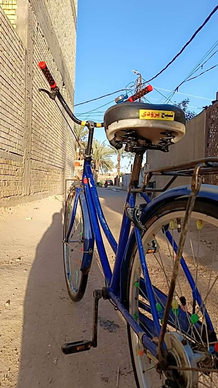 السلام عليكم 
بايسكل للبيع او مراوس 💞
مكاني حله طهمازيه 
السعر 85 وبي مجال حك الجيه 🖤🖤


**إذا كنت صاحب هذا الإعلان وتريد حذفه لأي سبب، رجاءا أرسل رسالة إلى الدعم الفني**