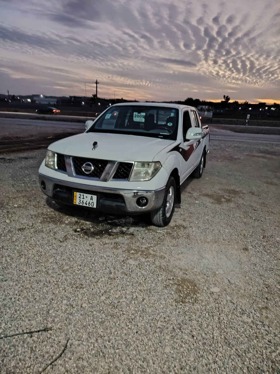 نيفارةبيع موديل 2009سياره دينار ماتصرف عليه***********
