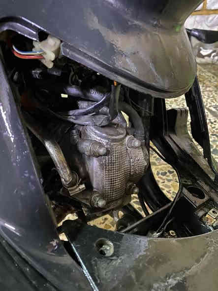 سلام عليكم 
ماكس عدله دراجه بيه تزويد صدر وصالنصه 
دراجه خمسه وخمسين بيه معدل فول وشلعه بدل قايش وبركبتي لسعر 450 وبيه مجال حك جيه العنوان جكوك 
الرقم ***********
