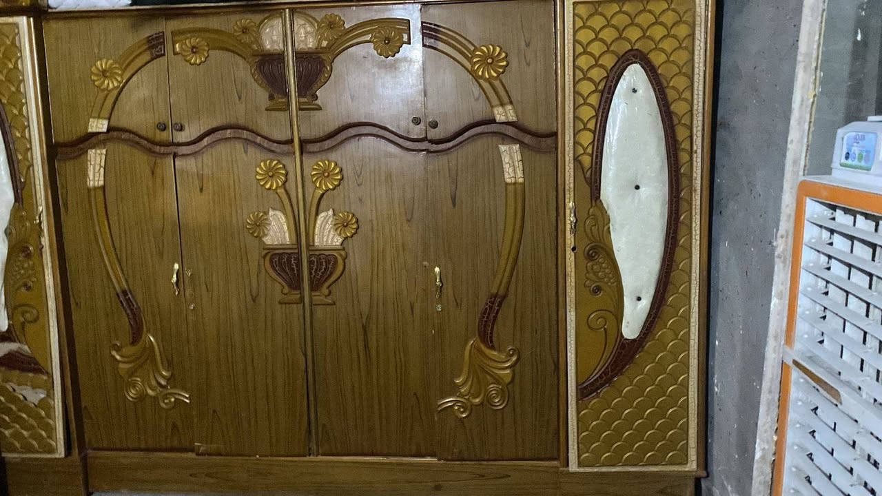 السلام عليكم غرفه اخشاب للبيع عنوان بغداد شكوك قرب الكاظميه السعر 200 بها باب مكسور صغير والغرفه قبالك وشرا ينتصر او يراسل خاص774 826 2549


**إذا كنت صاحب هذا الإعلان وتريد حذفه لأي سبب، رجاءا أرسل رسالة إلى الدعم الفني**