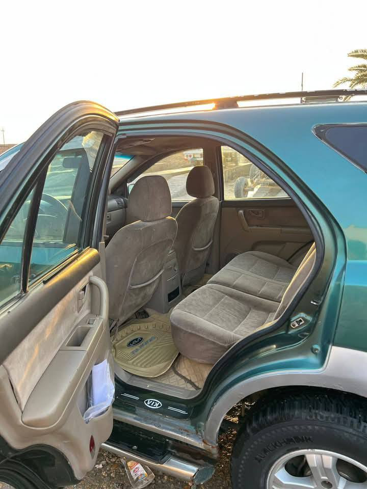 سلام عليكم
كيه سورنتو للبيع اومراوس الرقم بصره مشروع وطني المكان الناصريه الرفاعي 
***********
