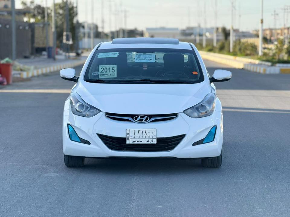 يا الله سلام عليكم انتره وارد خليجي موديل 2015حرهً تحويل ثاني يوم بسمنه بيها باب تبديل وبيها رشات صبغ بدون دواخل موصفات سياره فول 1ع1
فتحه 
شاير بل مري 
تبريد قطعتين 
شاشه كبيره 
بعد بيها موصفات حلوه سياره مكان سياره ناصريه 
شموخ سعر ب110وبيها مجال رقم ***********
