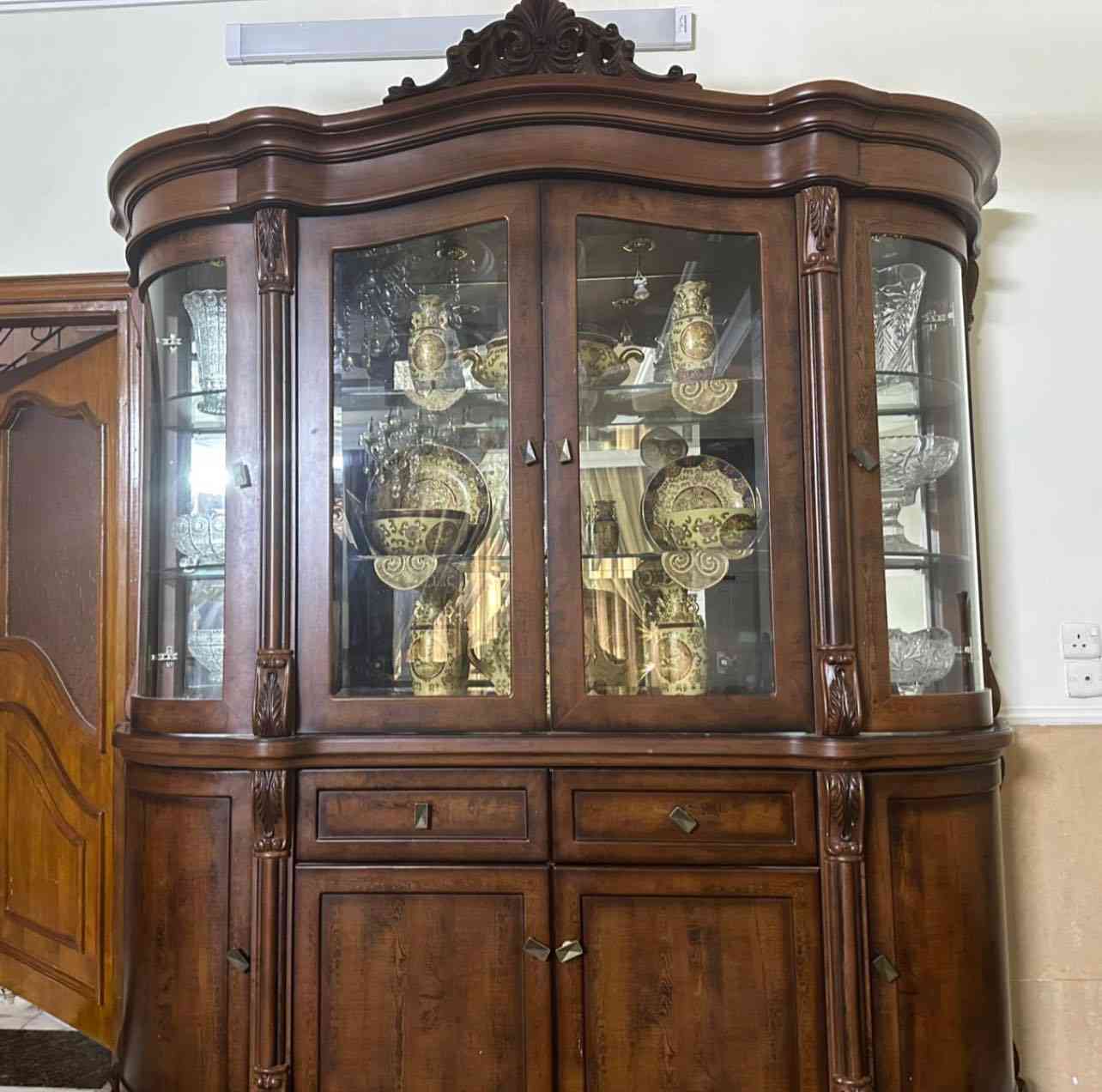 سلام عليكم عندي هاي الاغراض  للبيع


**إذا كنت صاحب هذا الإعلان وتريد حذفه لأي سبب، رجاءا أرسل رسالة إلى الدعم الفني**