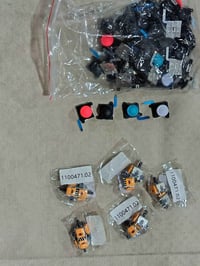 قطع نينتندو سويتش • يدات العاب • ٥٠ قطعة