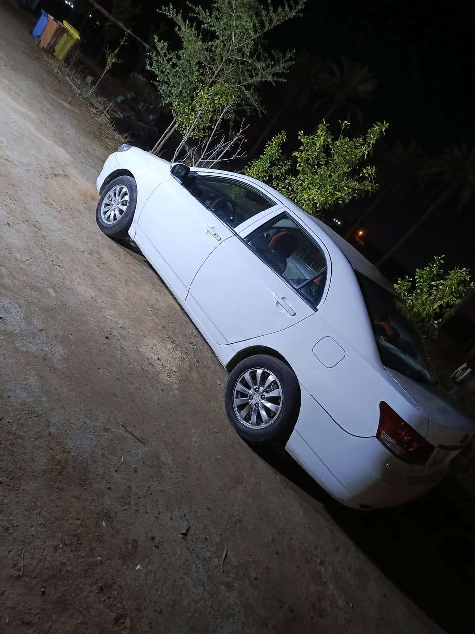 السلام عليكم من رخصة الادمنة
بيوايدي g3 بيع او مراوس  موديل 2013 بيهة البنيد صبغ والدواير مال الجاملغات محرك وكير مكفولات كير قبل 3ايام بدلتة مال حاوية جديد بي ضمان 3 اشهر 
محرك 1800 فول مواصفات السعر 53 وبيه مجال مكان كربلاء الحسينية ام الحمام للستفسار ***********
