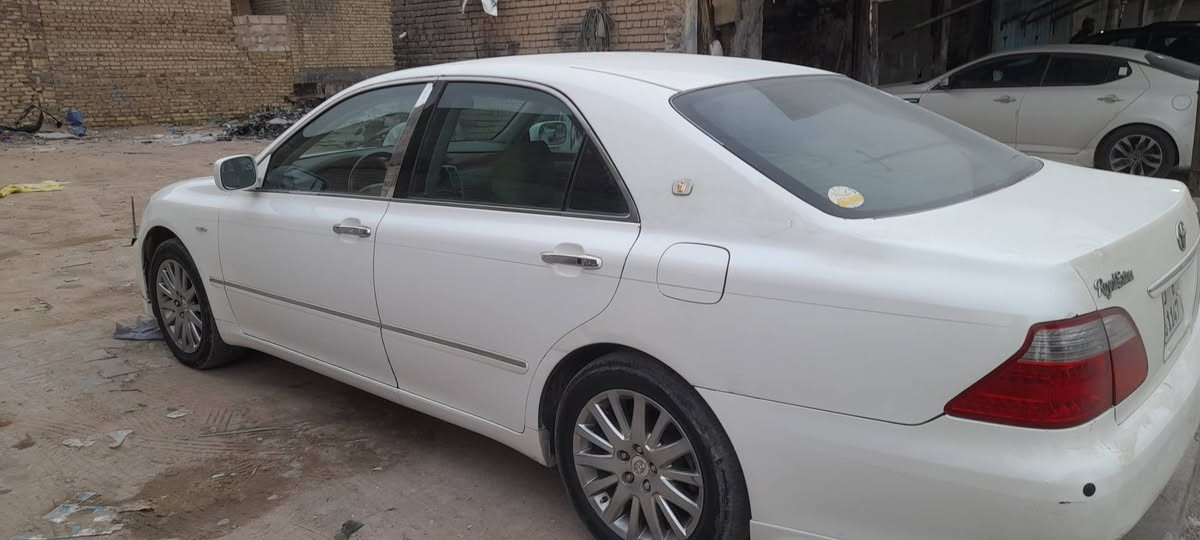 السلام عليكم
شاهينه أدوات جاهزه متومه رقم وسنويه وملسق السعر ٣٨ وبيه مجال مكانه النجف *********** بي واتساب
