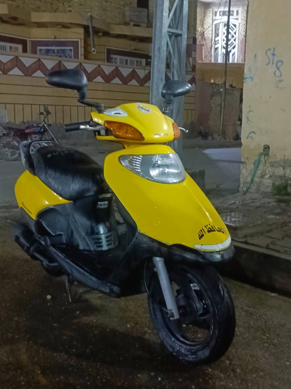 سلام عليكم سبيسي ياباني صوت ناعم درجة خير من الله كفرات اصلي أبو ختم كلشي ماناقصه دك سلف  سعره 550 وبيه مجال مكاني زين القوس شارع المله ***********
