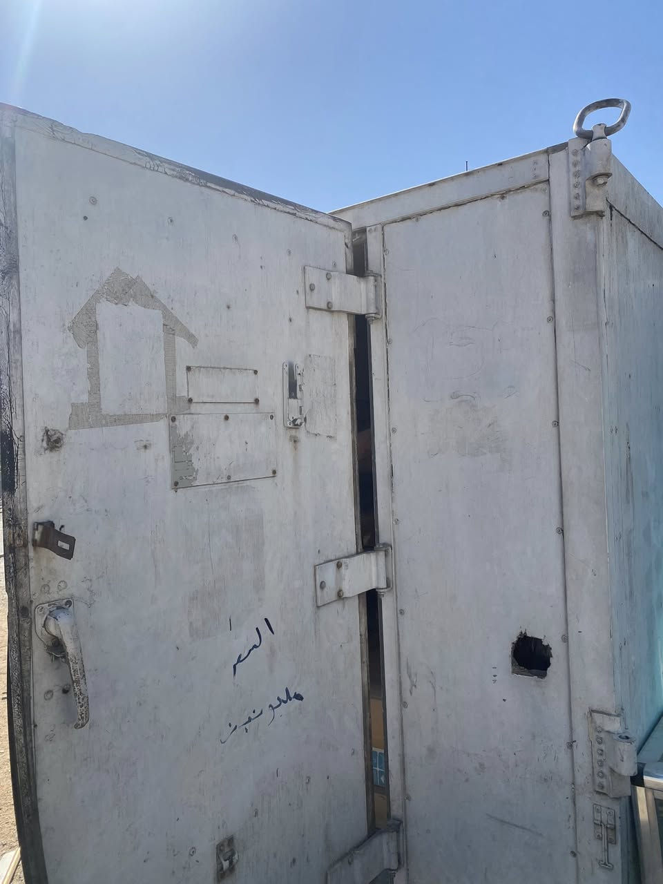 كرفان لل بيع ***********
