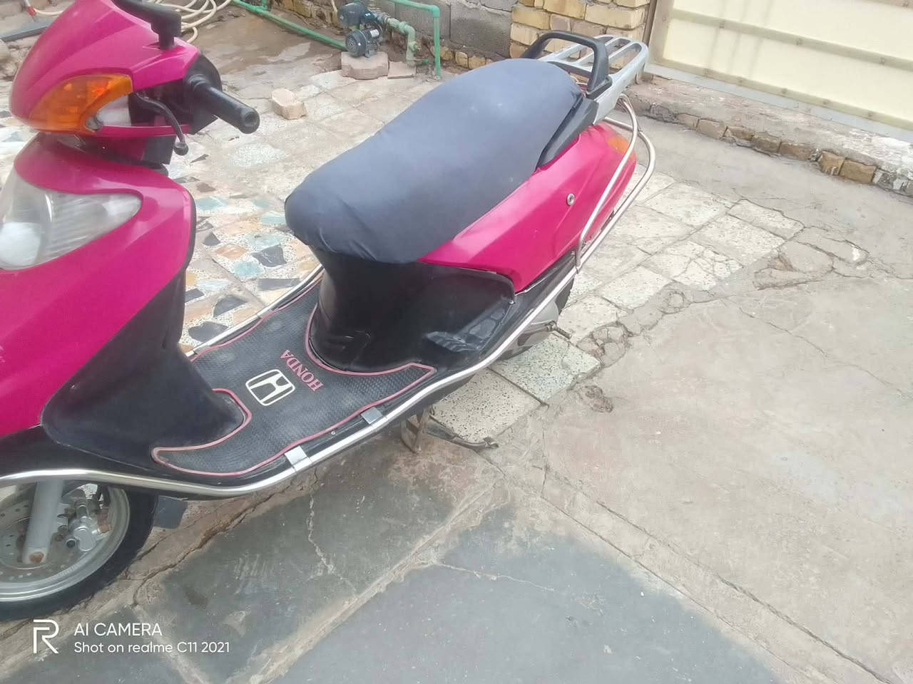 السلام عليكم
دراجة سبيسي ماليزي للبيع الدراجة جاهزة 
للاستفسار الاتصال على الرقم
***********
