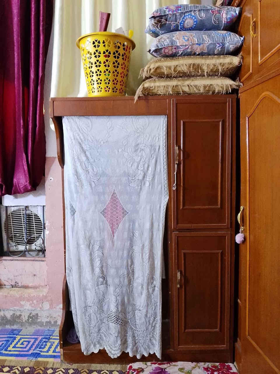 السلام عليكم عندي غرفه مستخدمه للبيع قاطين الشراي يتصل ***********

