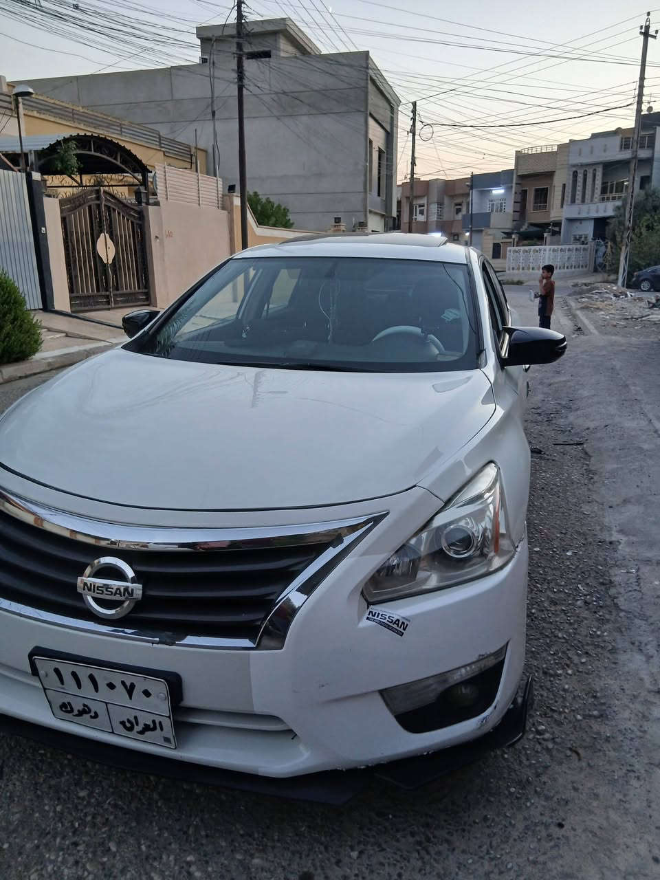 نيسان التيما 2013 وراد امريكي  بيها ٤ قطع ونص  . بصمه سلايت تحكمات ستيرن abs كروز سرعه كامره كشن كهربائي تبريد تدفئه  فول مواصفات كير محرك شرط عليها غرامه ١٣ ورقه شرط التحويل السعر 95$ جاهزه سياره ... ***********
