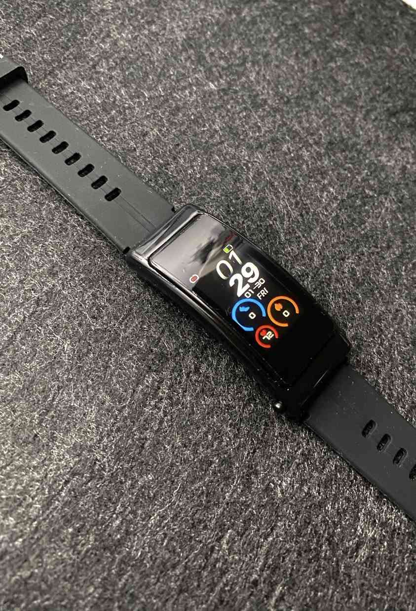 ⌚ ساعة ذكية وايربود بنفس الوقت أنيقة كواليتي مرتب ودقّة الشاشة عالية
جديد غير مستخدم بالكارتون والشاشة بعدها باللزكه
تستخدم كـ ساعة بشكل عام او سماعة منفصلة بلوتوث 
كلش حلوه باللبس 

✅ عدّاد خطوات
❤️ قياس نبضات القلب
🔥 حساب السعرات الحرارية
⏰ عرض الوقت والتاريخ والمنبه
📱 متوافقة ويا أندرويد و iOS
💧 مقاومة لرذاذ الماء
🔋بطارية تدوم لفترة طويلة حتى اكثر من 48 ساعة بشرط 

للاستفسار راسلني

#ساعة_ذكية #SmartWatch #رياضة #اكسسوارات #عروض #تقنية #ساعة_رياضية


**إذا كنت صاحب هذا الإعلان وتريد حذفه لأي سبب، رجاءا أرسل رسالة إلى الدعم الفني**