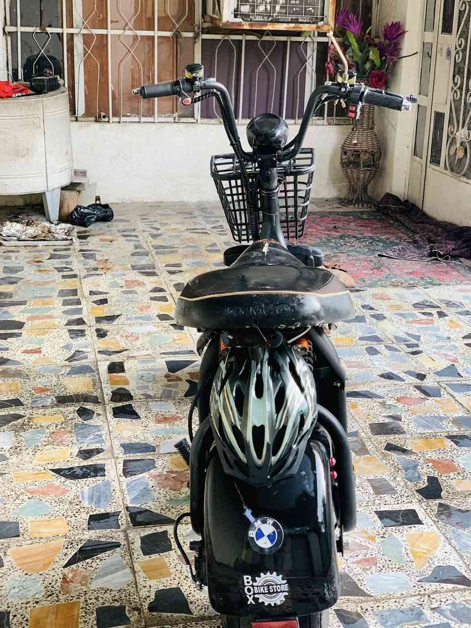 سلام عليكم دراجه شحن للبيع دراجه جديده ونضيفه سعر 350 وبيهه مجال مكاني بغدادشهداء البياع رقمي ‭0777 963 2183‬
