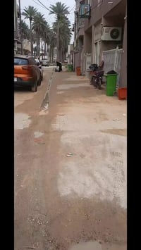 شقه ارضيه معزوله للايجار   متكونه من صاله ومطبخ وغرفه نوم واحده وبيها ...