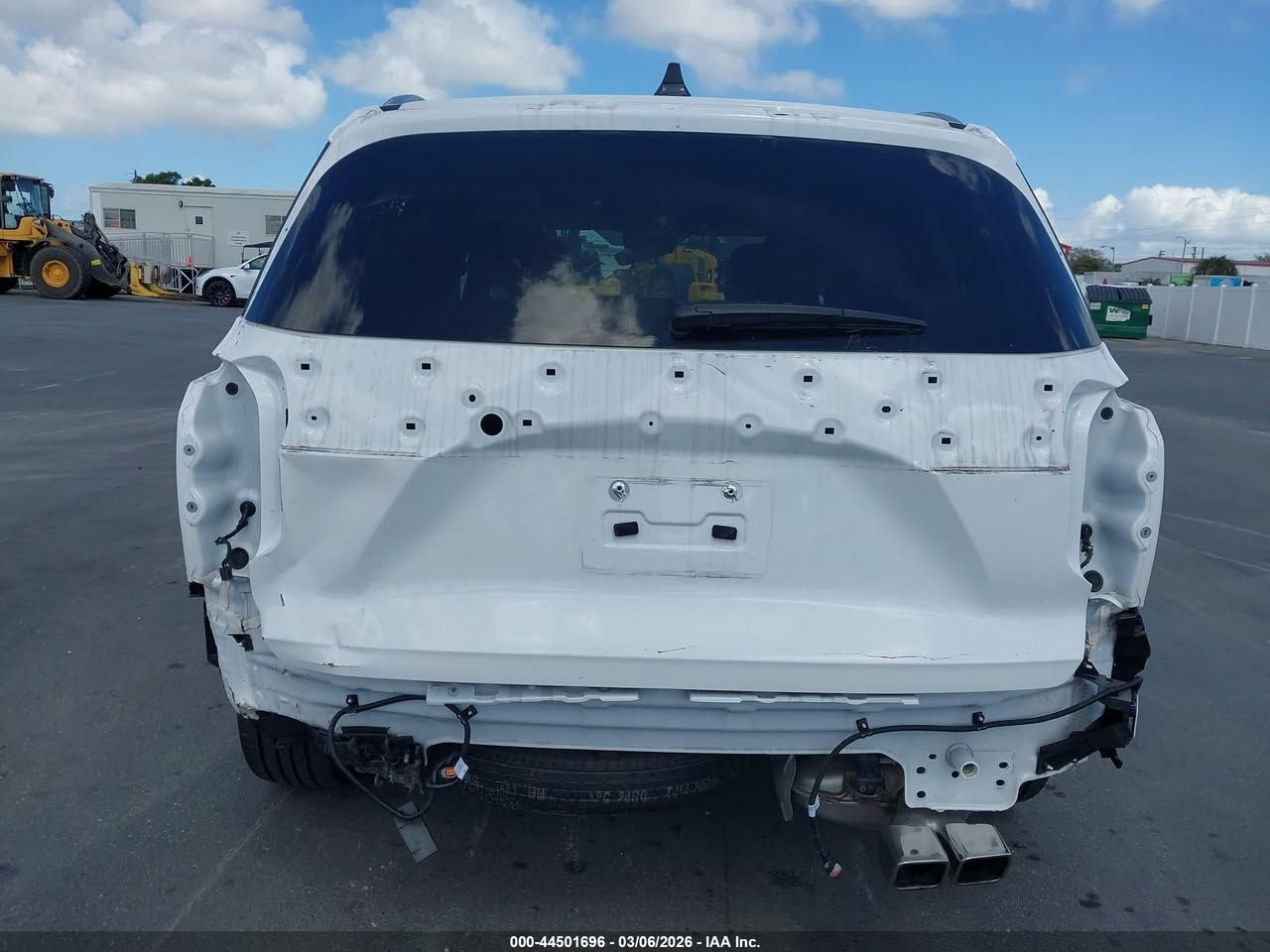 🚨 تنويه مهم
هذه السيارة معروضة في المزاد الأمريكي 🇺🇸
والمزايدة والشراء تتم عن طريق مكتب الباخرة للمزادات 🇮🇶
🔥 تدخل بكتاب الشهداء
───────────────
🚗 نوع السيارة:2024 HYUNDAI PALISADE LIMITED
📅 تاريخ المزاد:الاثنين 30-03-2026
💰 السعر: يتحدد داخل المزاد
📊 الممشى:9827 ميل فعلي
🛠️المحرك: 6 سلندر / 3.8 لتر
───────────────

🔥 مجاناً مجاناً مجاناً
📄 تقرير كارفاكس مجاني بدون أي مقابل
───────────────

🚗 سحب السيارة خلال 24 ساعة من وقت التسديد
💸 حسابات مخفّضة وعمولات أقل من السوق
───────────────

🚢 الشحن متوفر من:
🇺🇸 🇨🇦 جميع الولايات الأمريكية والكندية
➡️ شحن مباشر إلى العراق
➡️ العقبة – جبل علي – ميرسين
───────────────

🛃 تخليص كمركي كامل من ميناء أم قصر
🏔️ تخليص كمركي إلى إقليم كردستان
🇯🇴 شحن مباشر إلى عمّان (العقبة)
🇹🇷 شحن إلى ميناء ميرسين – تركيا
───────────────

🏢 فروع الشركة:
📍 الفرع الأول: بغداد – السيدية – الإعلام
📍 الفرع الثاني: الإمارات العربية المتحدة – الشارقة – الصناعية 4
───────────────

👥 مجموعة البيع والشراء:
https://www.facebook.com/share/g/17pXXBgeeU/?mibextid=wwXIfr

───────────────

🎵 TikTok:
https://www.tiktok.com/@al_bakhera?t=8qGOLioZlVE&_r=1

───────────────

📞 للاستفسار والتواصل:
+9647739115599


**إذا كنت صاحب هذا الإعلان وتريد حذفه لأي سبب، رجاءا أرسل رسالة إلى الدعم الفني**