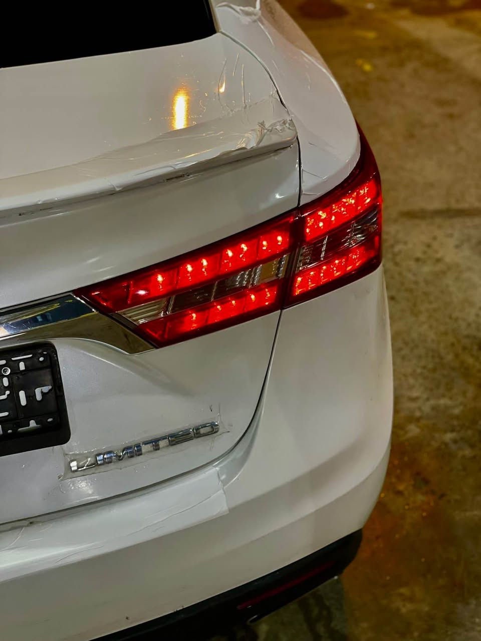 ئەڤەلۆن ٢٠١٣ 
فوول ماسەفات 
ناو زەرد 
کوشن جلد و هیتەر 
شاشە
حەساسی پێش و پشت 
سڵایت 
سێ مۆدی لێخورین 
eco-normal-sport
گێچ دیجیتاڵ 
تەحەکوماتی سەر سوکان 
لید و عەدەسە
تاقمێ تایەو ویلی ١٨ ی لۆک 
بێ تەقەو ڕەقە
ئەگەر مشتەری تەلەفون بکە 
0772 483 9484 🖤🇸🇦 السليمانية, العراق
