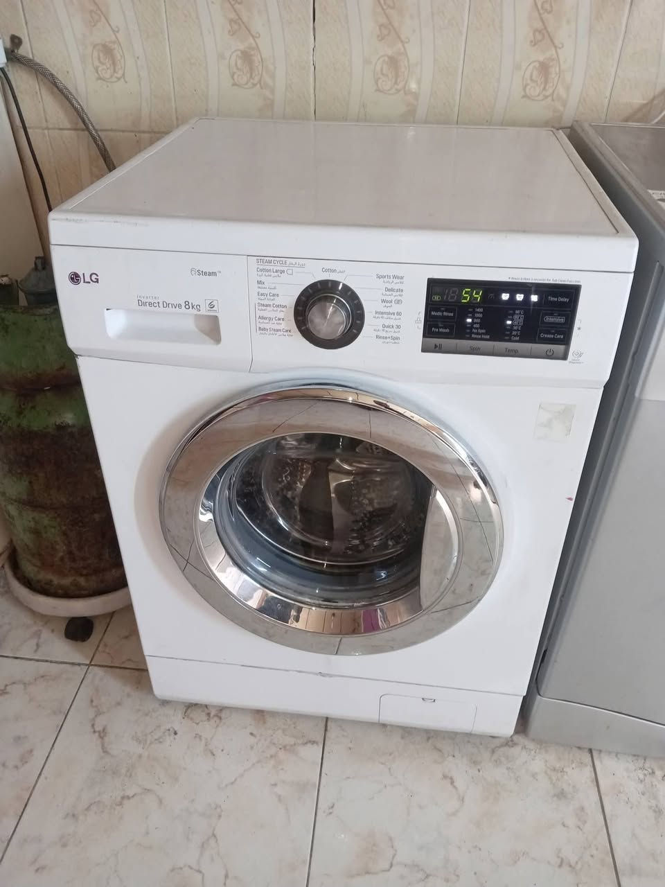 سنك المنيوم ومرمر نظيف جدا
غساله الجي ٨ كيلو بلادية بدون عيب ولا تصليح
دوشك نفرين نظيف جدا
تواصل خاص للشراي مع ارسال الصوره المطلوبه


**إذا كنت صاحب هذا الإعلان وتريد حذفه لأي سبب، رجاءا أرسل رسالة إلى الدعم الفني**