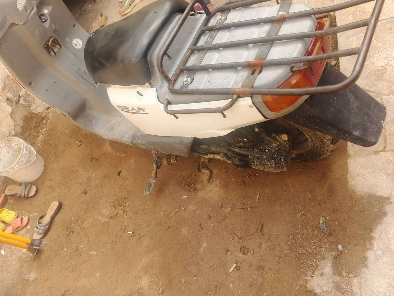 دراجه نوع بيكم دراجه كامله خير من الله مكينه جديده كهربائيات كلها شغاله تايرات جدد اوراق كامله السعر 275العنوان زعفرانيه قرب جامع صدرين رقم الهاتف ***********
