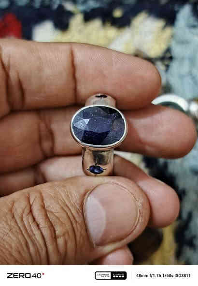 زڤير مشروط الاصاله صياغه يدويه سعر 50 الف مكاني مدينة الصدر واعتذر لعدم وجود توصيل ***********
