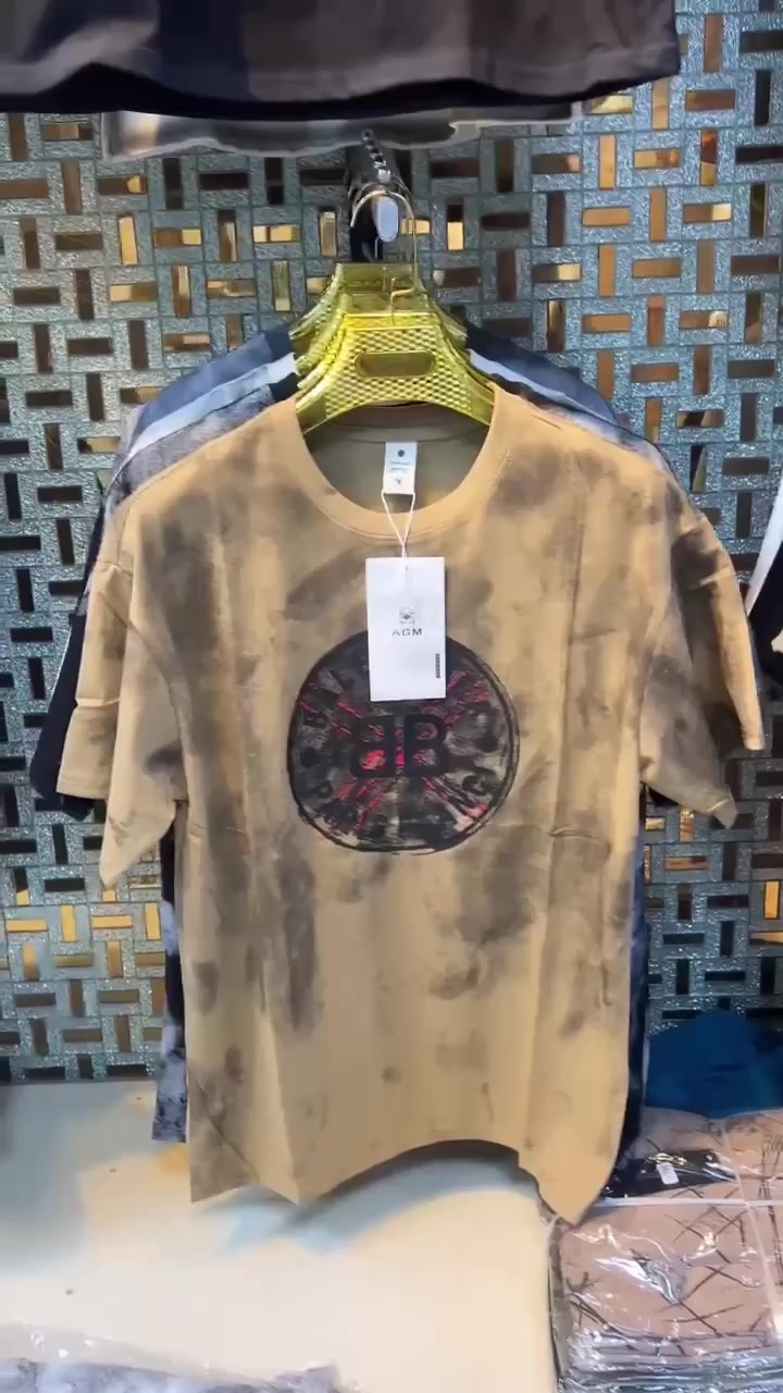 متوفر اسود ورصاصي وصحراوي قياسات لارج واكس لارج واكسين لارج و3 اكس
سعر 10 
خامه مغسول


**إذا كنت صاحب هذا الإعلان وتريد حذفه لأي سبب، رجاءا أرسل رسالة إلى الدعم الفني**