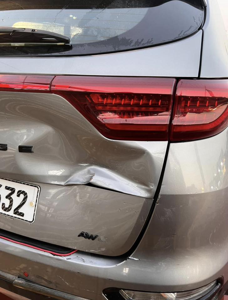 سبورتج 2022 رقم بغداد بأسمي انكليزي
فول مواصفات اعلى فئة
بنورما طكتين-بصمة تشغيل-بصمة ابواب-رادر امامي خلفي جانبي وهواي مواصفات كشن جلد تدفئة بالكشن
السعر 168
***********
السيارة بيها 3 قطع صبغ
