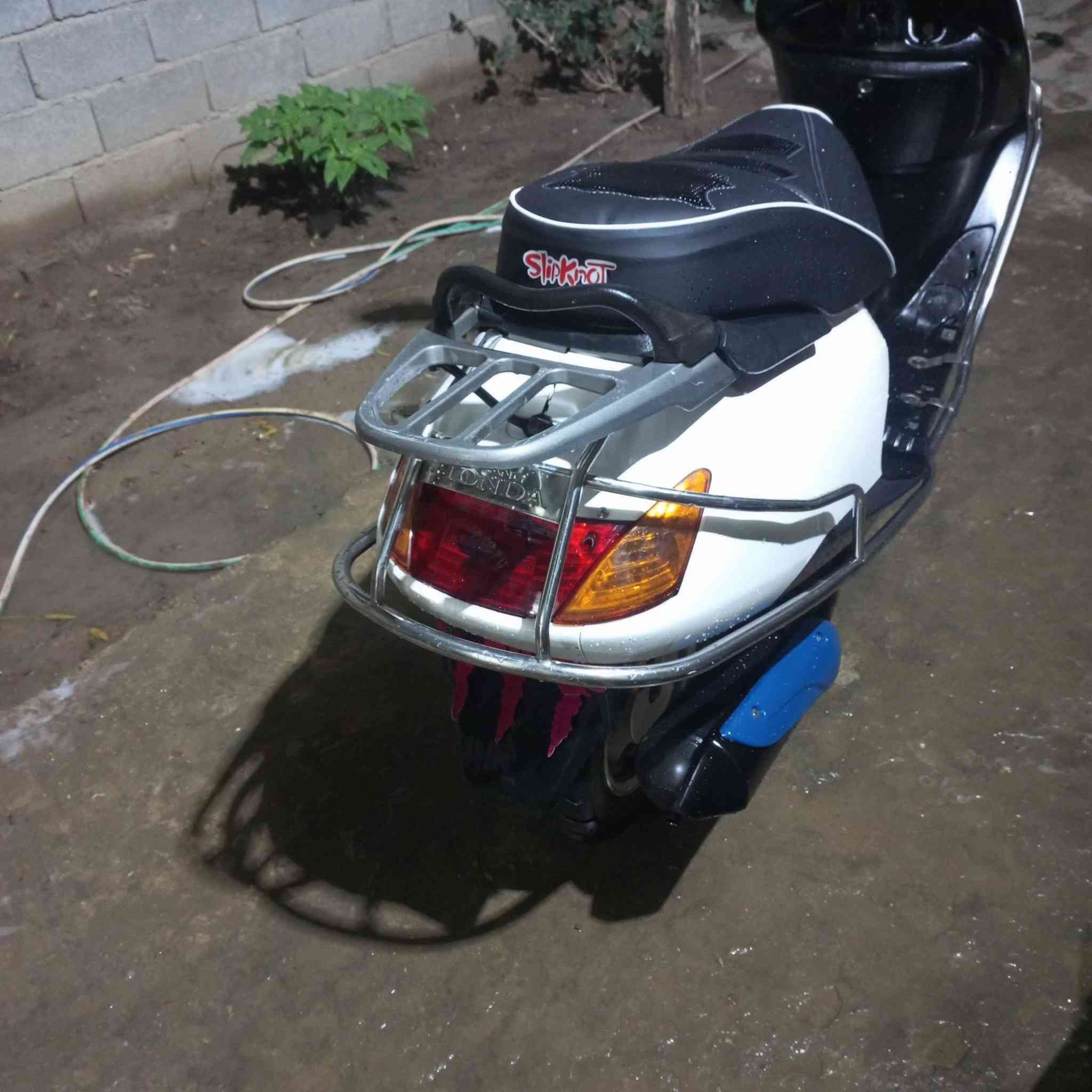 سلام عليكم سبيسي للبيع كامله مابيها نقص سعر 425الف بي مجال للطيبين اتصل على رقم*********** غير متواجد على فيس
