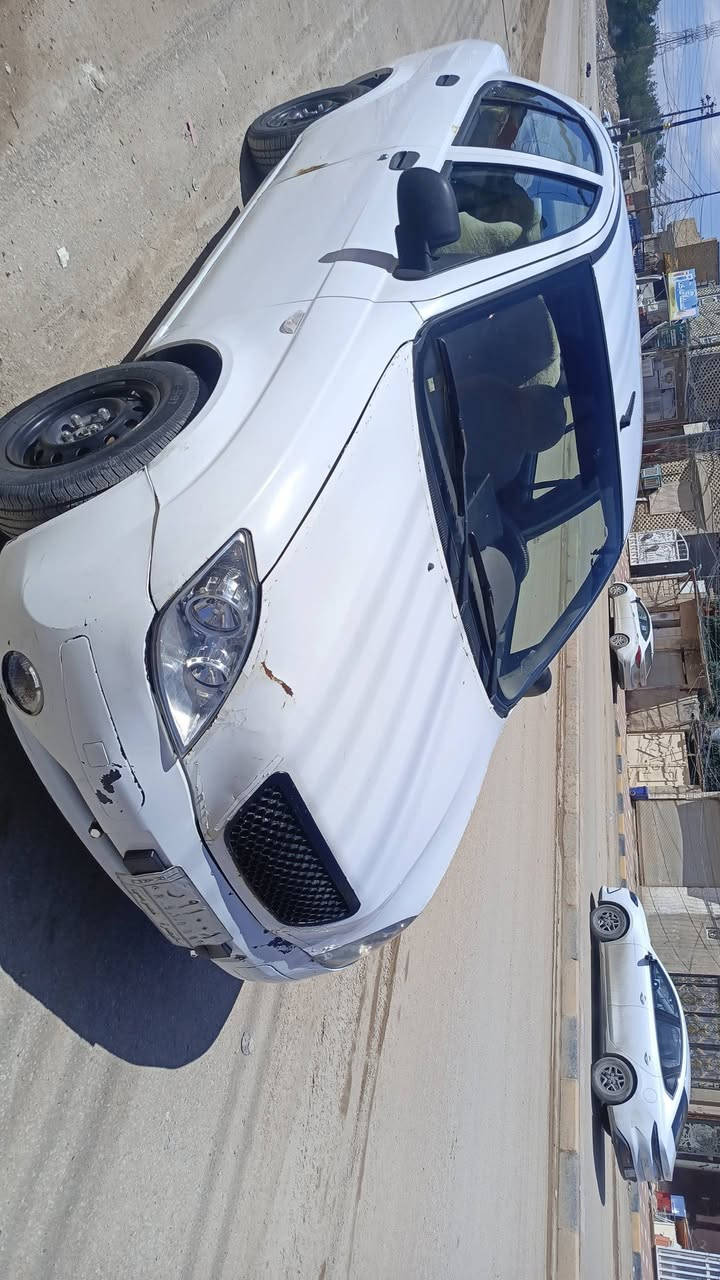 2014
مكفوله من ضربه وصبغ بيه ملاحضات بسيطه 
مكينه كير تبريد عشرط 
حداديه جديده 
تخم تاير جديد 
رقم بصره مكان السياره نجف مداورة بنجف 
السعر 38 وبيه حق جيه 
***********
