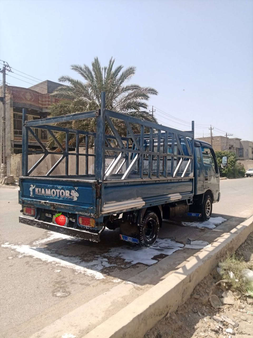 سلام عليكم فونتيره موديل 2000 قماره وربع 7چنكال مكينه 3000 كهربائيات كله شغالت رقم بغداد مشروعي وطني شاصي مكفول سياره جاهزه  تحويل ثاني يوم للستفسار *********** مكاني بغداد .
