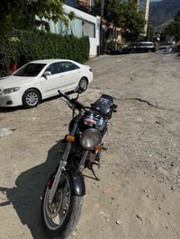CB400 • نضيف • شقلاوة