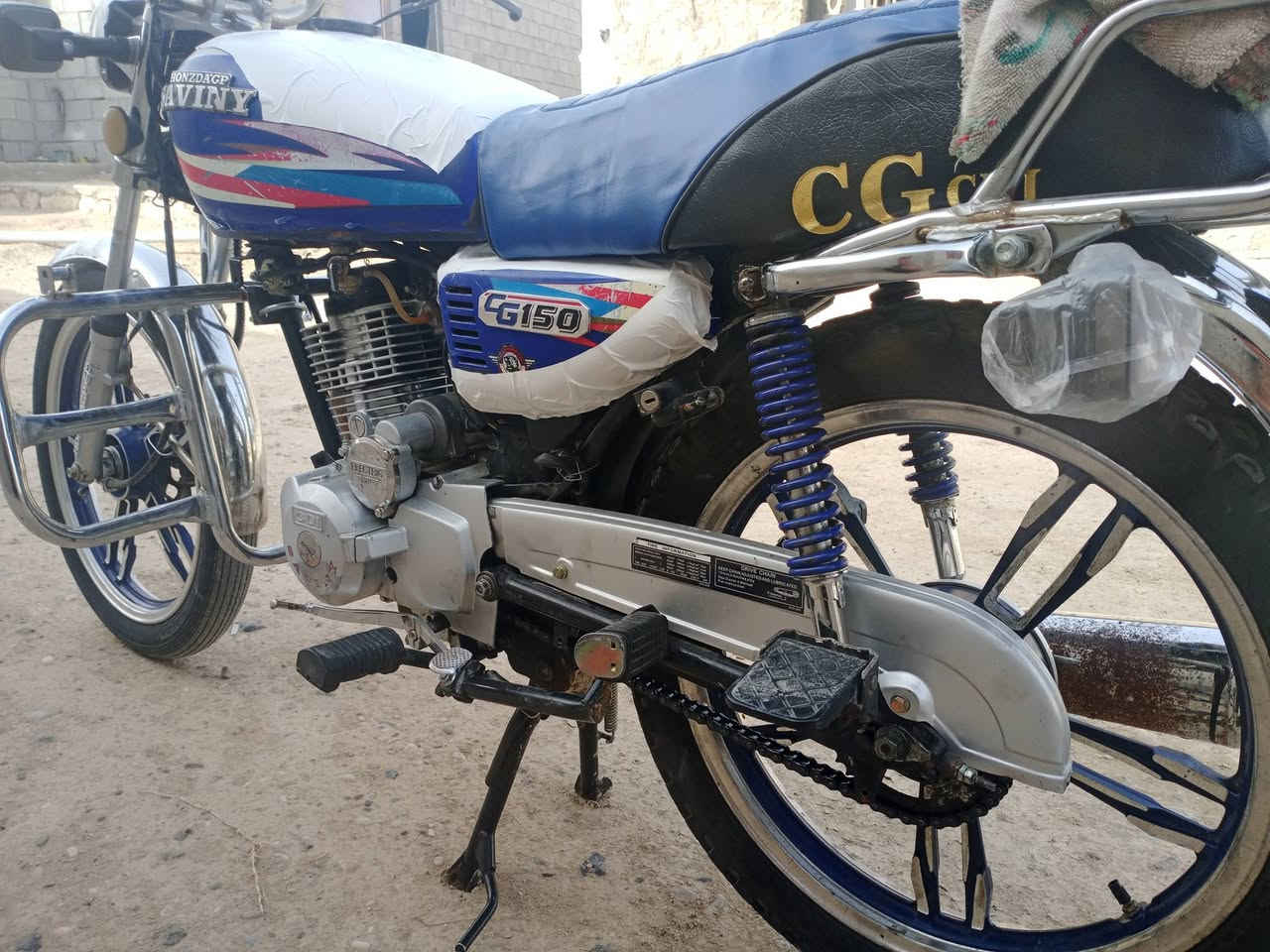 دراجه ايراني للبيع موديل 22 ويا منفيس شغال صلف هندر كهربايات سعر560وبي مجال رقم 📱 الهاتف ***********
