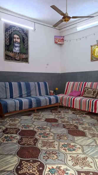 السلام عليكم بيت للبيع مساحه 110 كامل مكمل علوه الفحل قرب صوره العباس الرقم ***********
