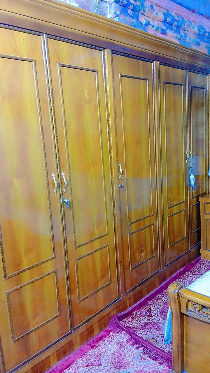 سلام عليكم غرفه نجاره تزكام البيع ***********
