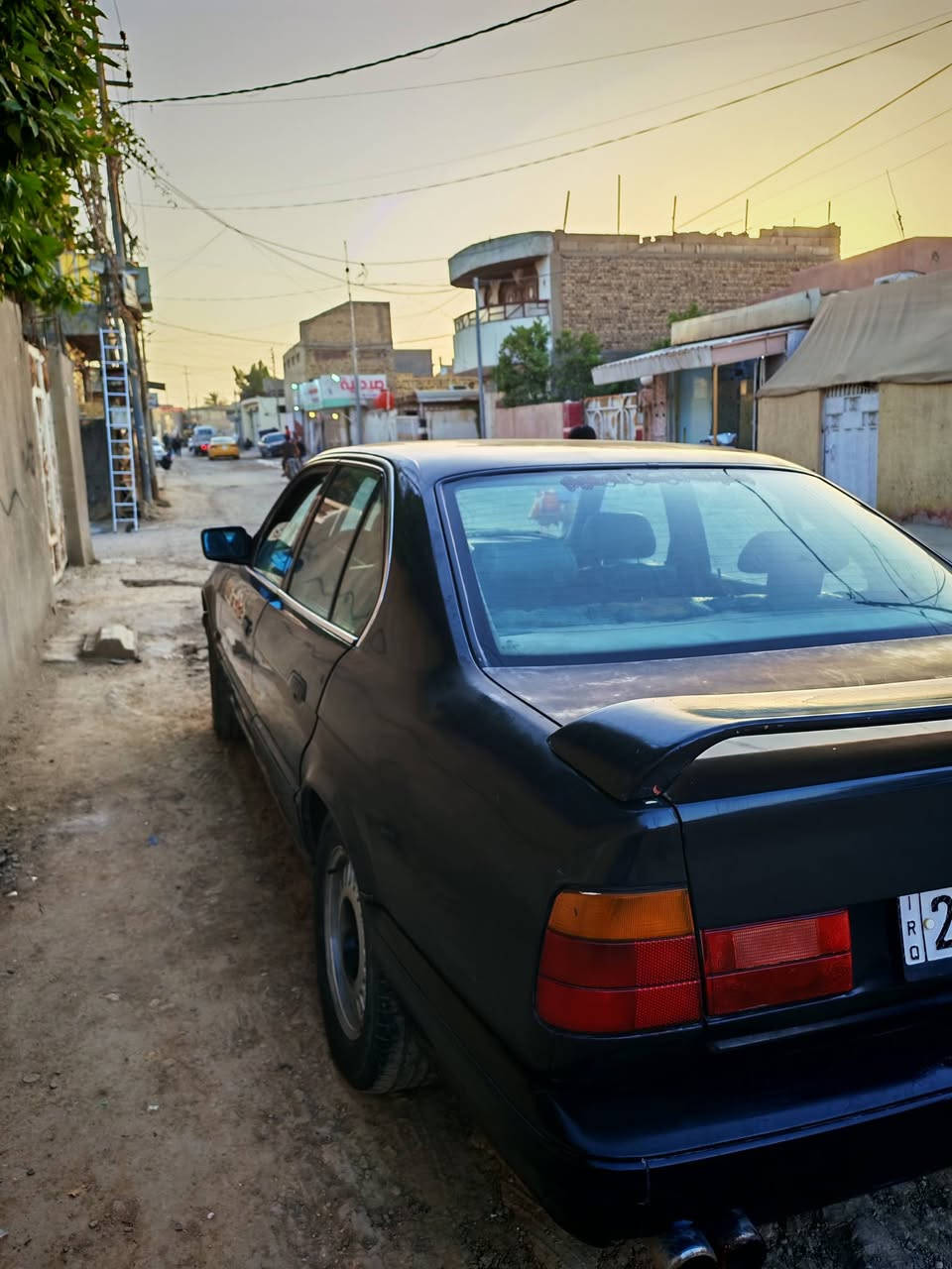 السلام عليكم .
بي ام دبليو .  موديل 1990.  حجم المحرك 2500 . رقم ديالى بسمي مشروح وطني تحويل مباشر تتحول باي محافظه  قبل شهر دخلت هزه وحولته بسمي . رقم مميز وحلو . الحداديه الاماميه قبل شهر شديته كامله 100% تخم تاير امامي جديد. مكانها بالحله مركز . 

***********

ب43 ورقه وبيه مجال
