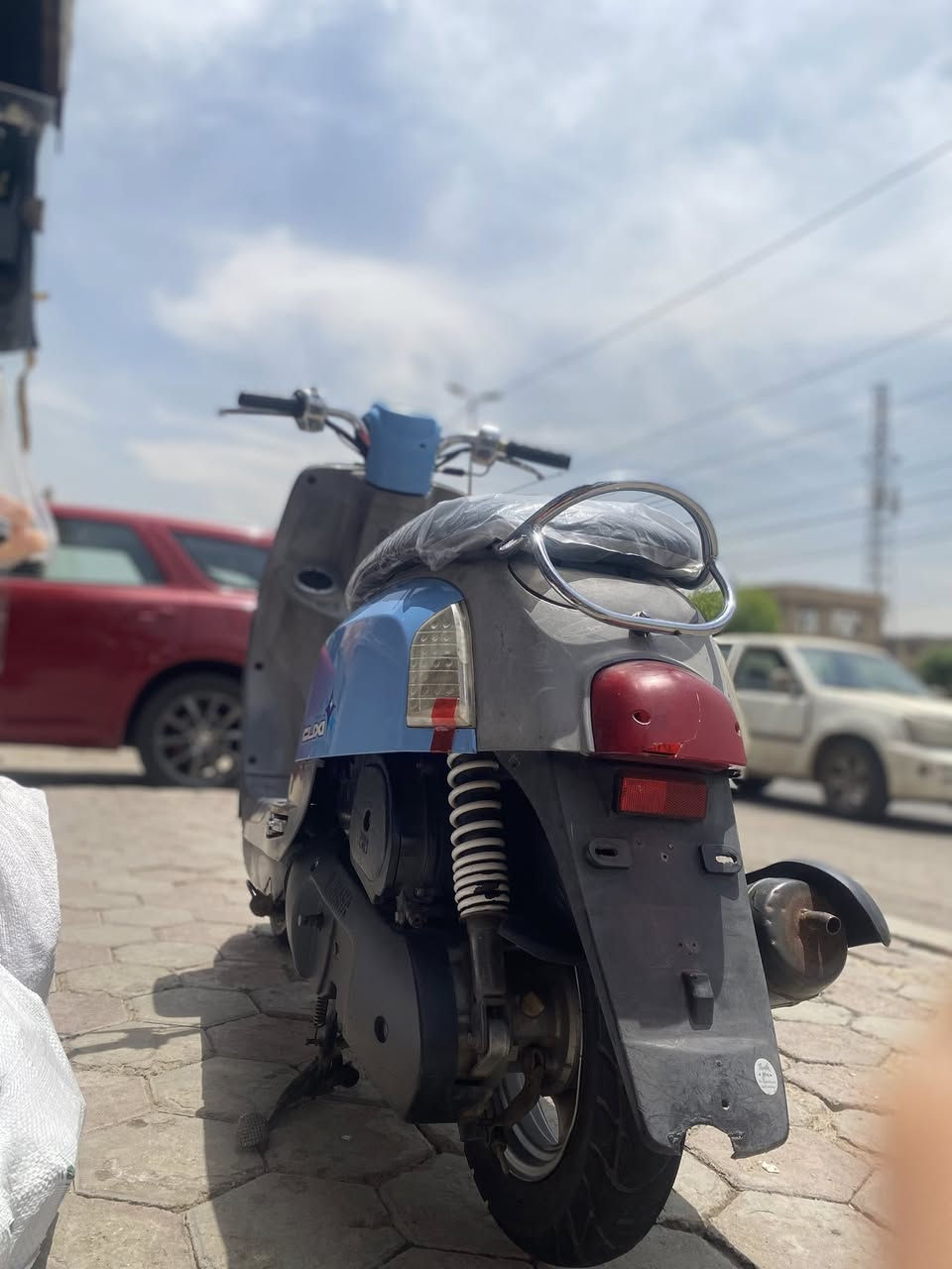 السلام عليكم البيع بوليس سمائيه دراجه كله بلادي مكينه خرسه كهربائيات كله شغاله اي نقط مابيها نكره سلف حته هندر مشادلها  اوراقها كامله مكاني بغداد غزاليه ***********

