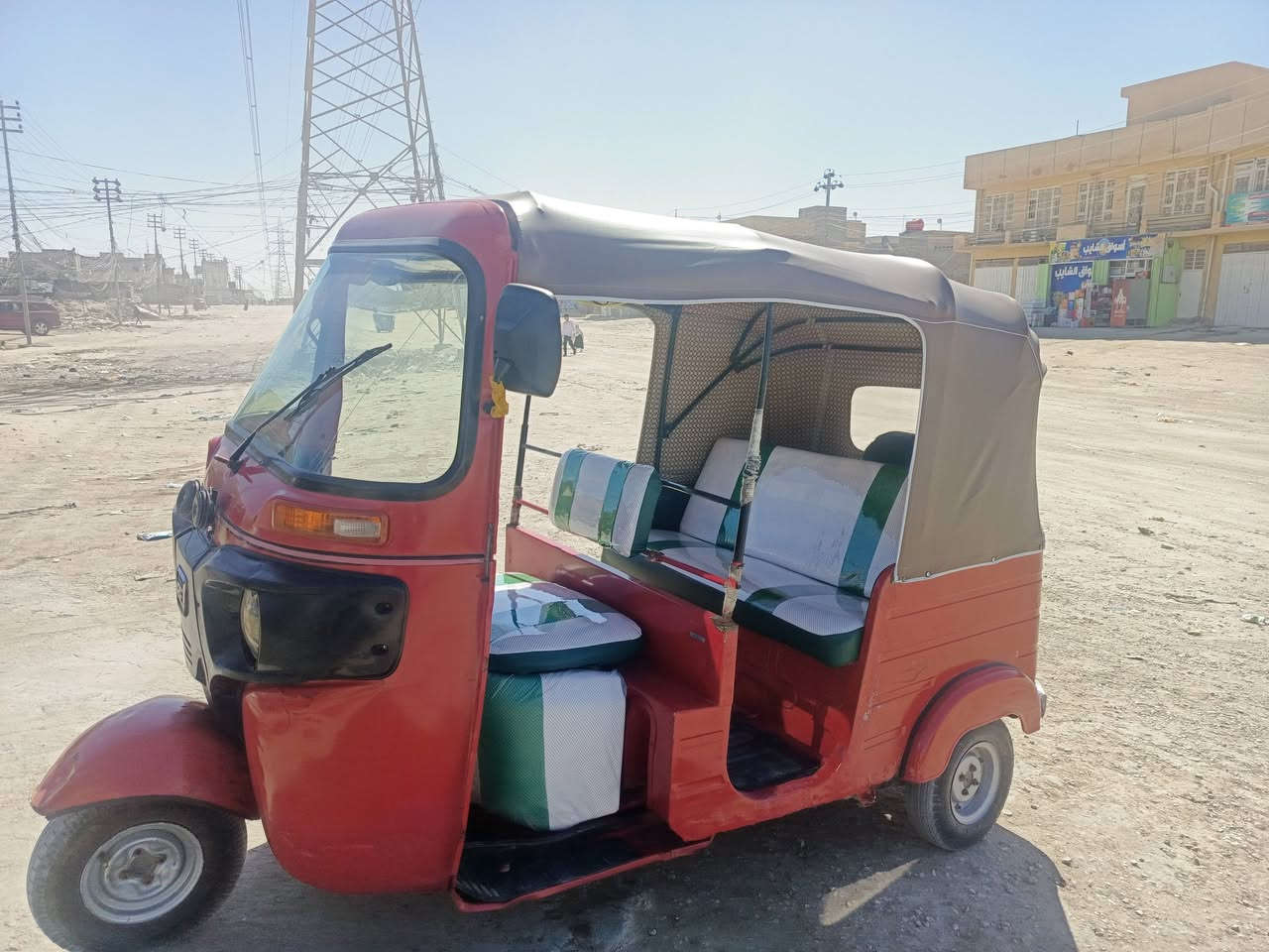 سلام عليكم تكتك للبيع موديل 2018 مكينه 20 اوراق مكفوله كفاله عامه مكاني كربلاء حي عسكري مكلف  بلنشر ***********
