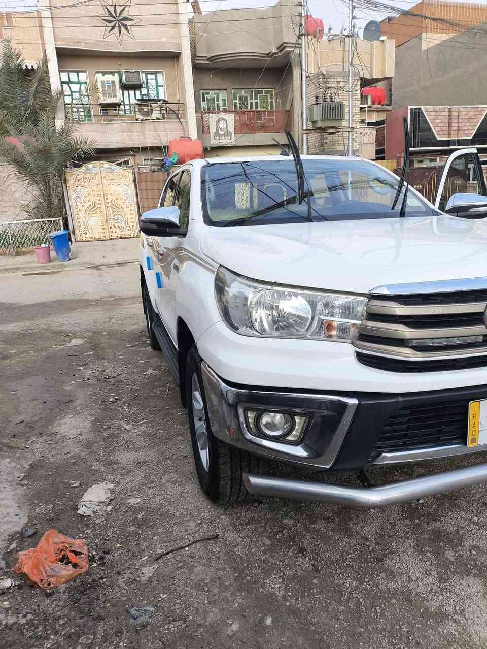 سلام عليكم هايلوكس للبيع موديل 16 سيارة حلوه وجاهزه مال جنايي سياره بيه بارد شويه بل  جاملق لخلفي وصبخ خفيف العنوان بغداد الاتصال واستفسار ‏‪0775 877 2333‬‏
